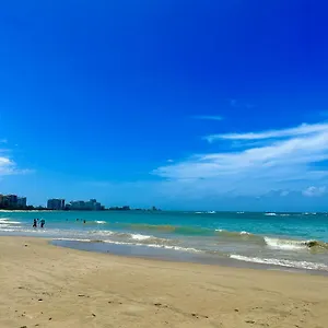 https://apt-downtown-isla-verde-high-rise.sanjuanpuertorico-hotels.com